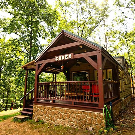 The Codex - Parker Creek Bend Cabins Murfreesboro Exterior photo